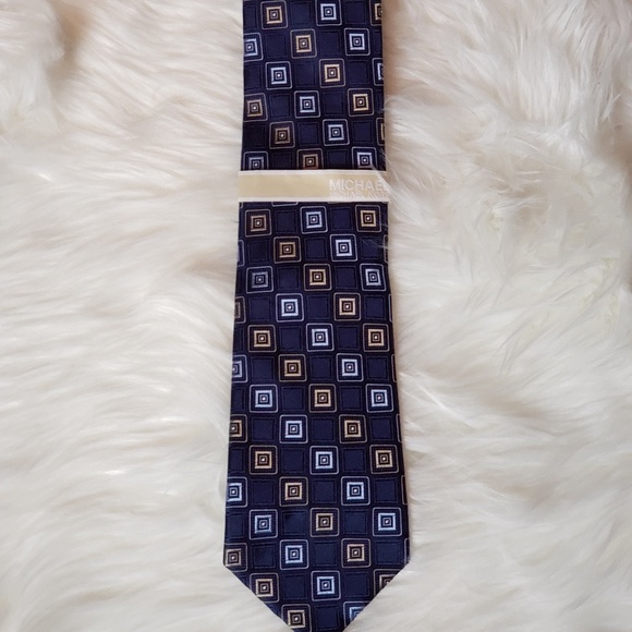 NWT Michael Kors tie - Picture 4 of 4